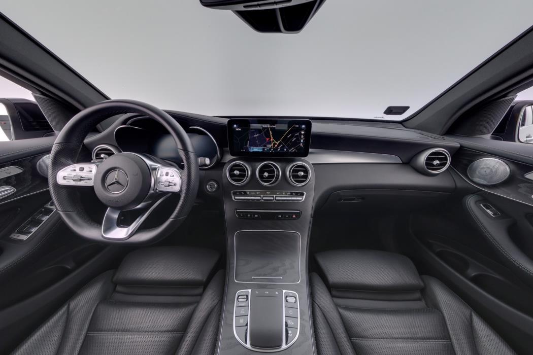MERCEDES-BENZ GLC 2020