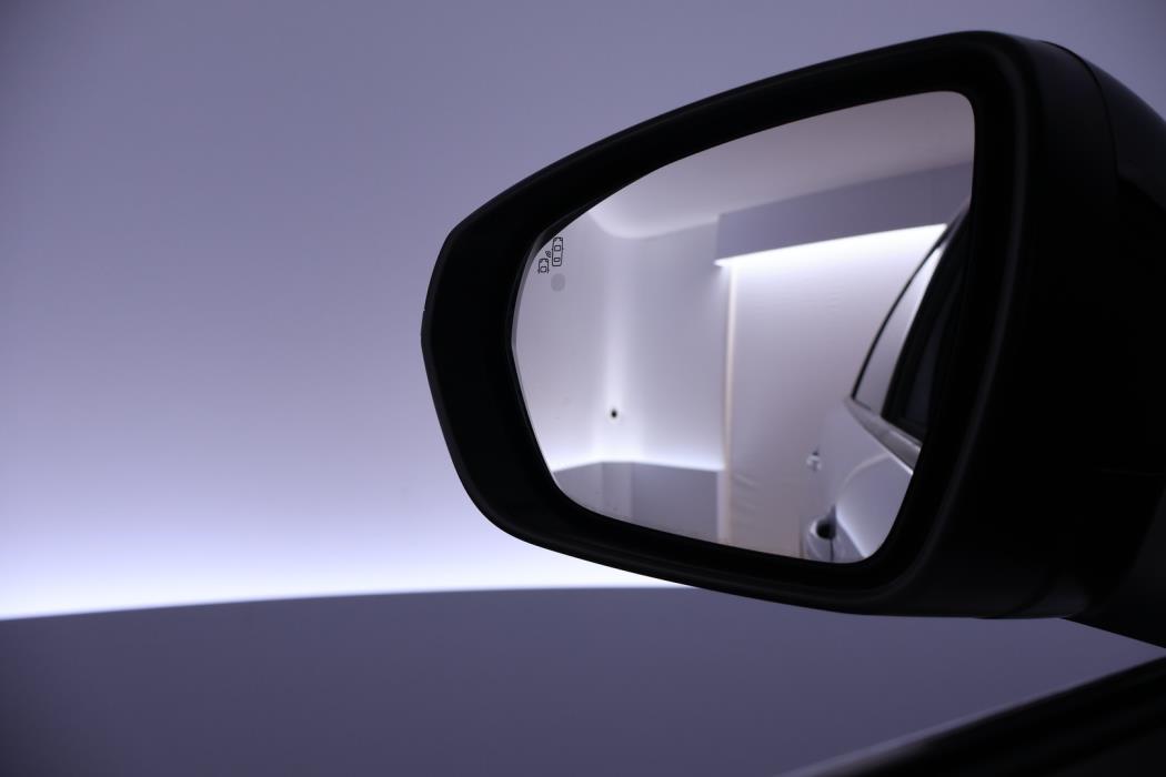 PEUGEOT 5008 2018