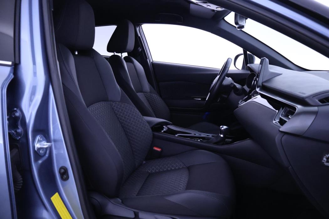 TOYOTA C-HR 2022