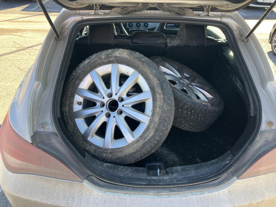 MERCEDES-BENZ CLA 2015