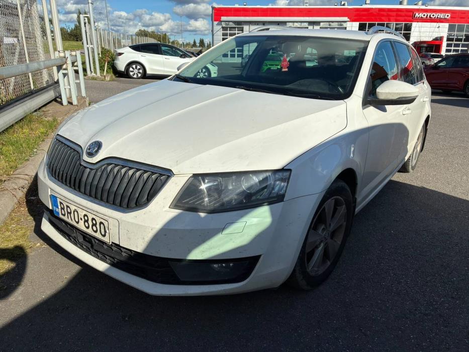 SKODA Octavia 2014
