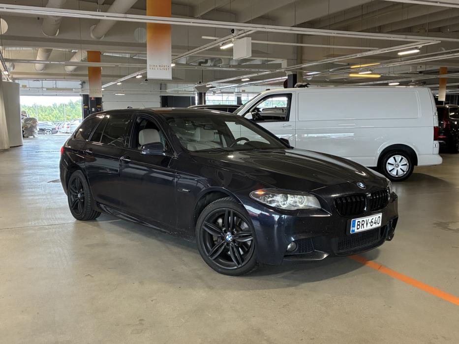 BMW 530 2011