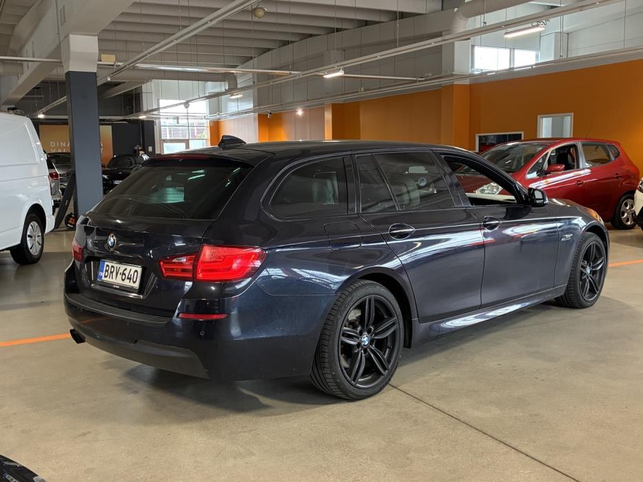 BMW 530 2011