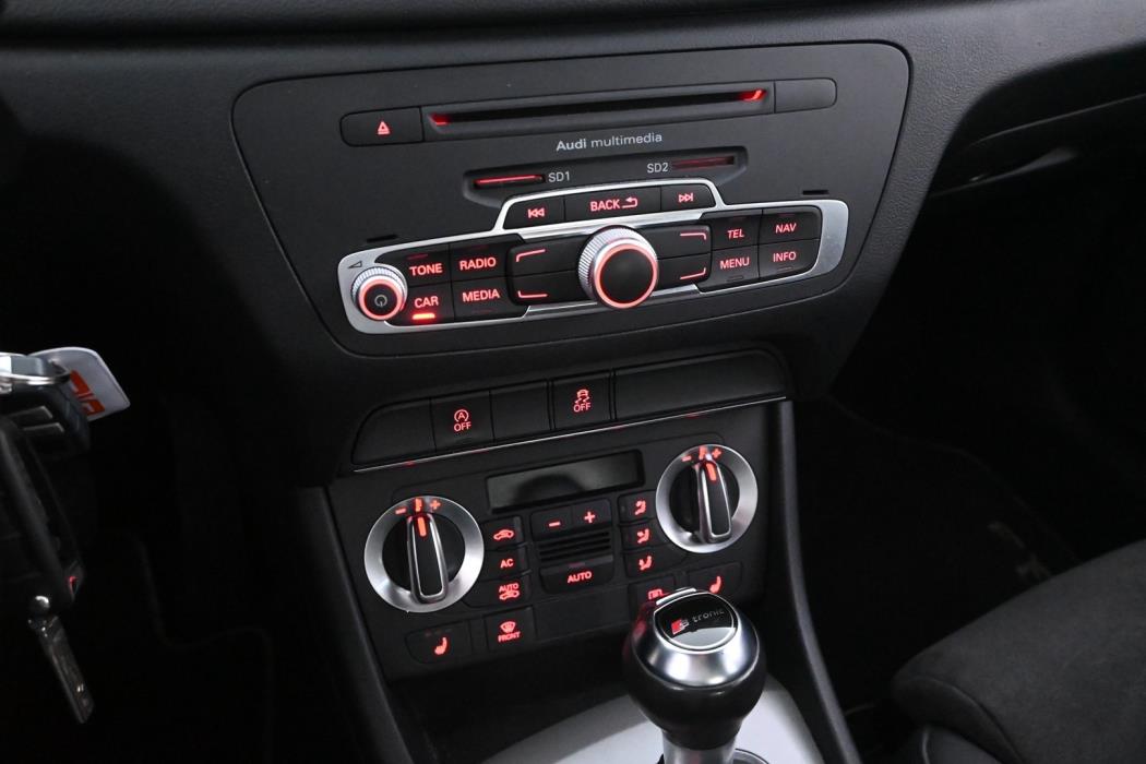 AUDI Q3 2012