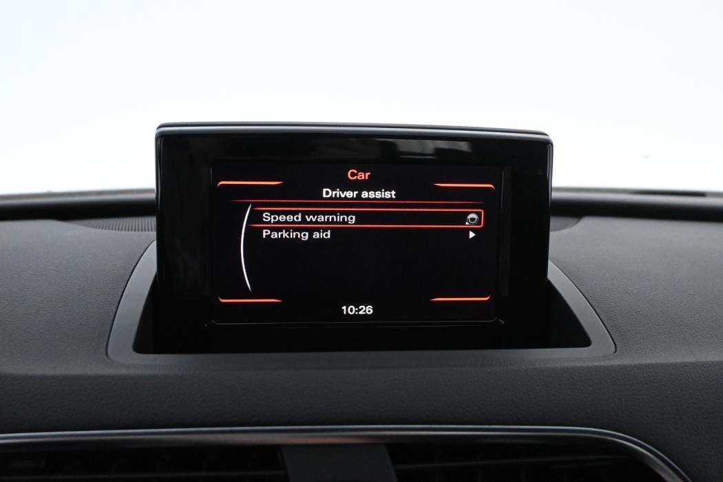 AUDI Q3 2012