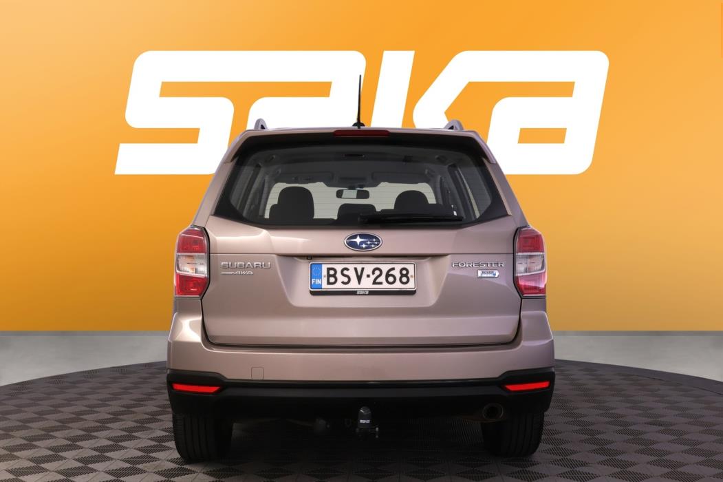 SUBARU Forester 2015