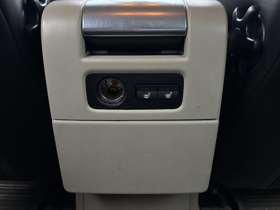 VOLVO XC70 2010