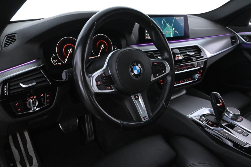 BMW 530 2019