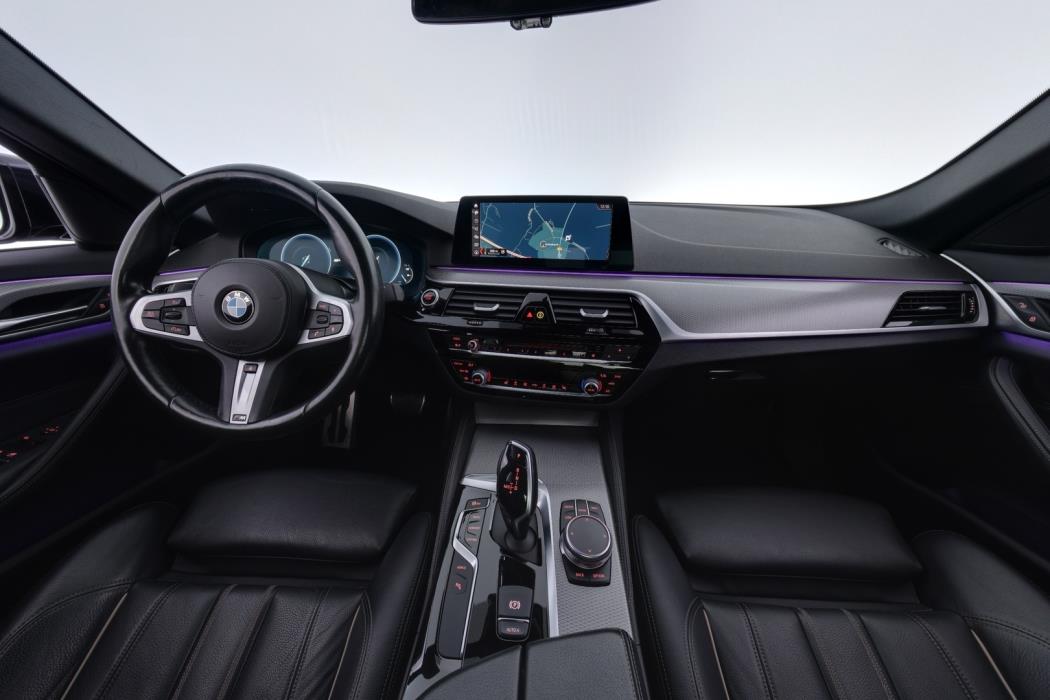BMW 530 2019