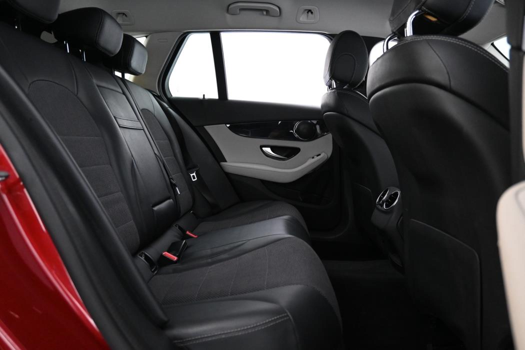 MERCEDES-BENZ C 2016