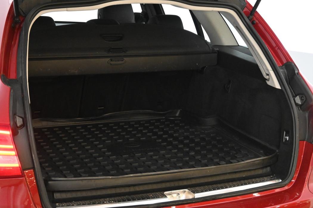 MERCEDES-BENZ C 2016