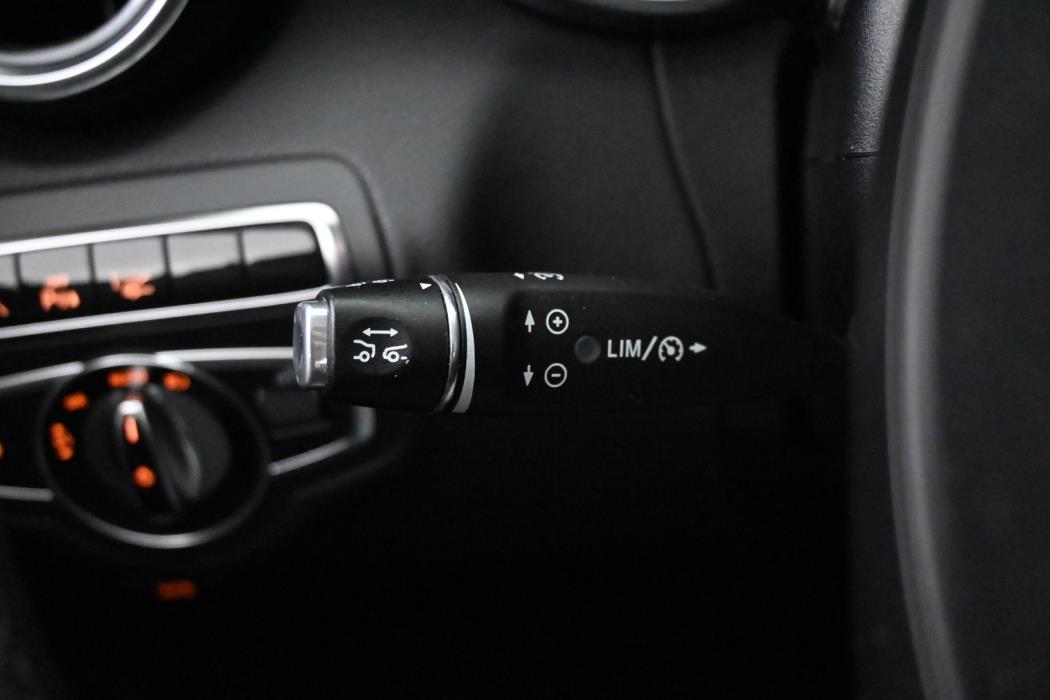 MERCEDES-BENZ C 2016