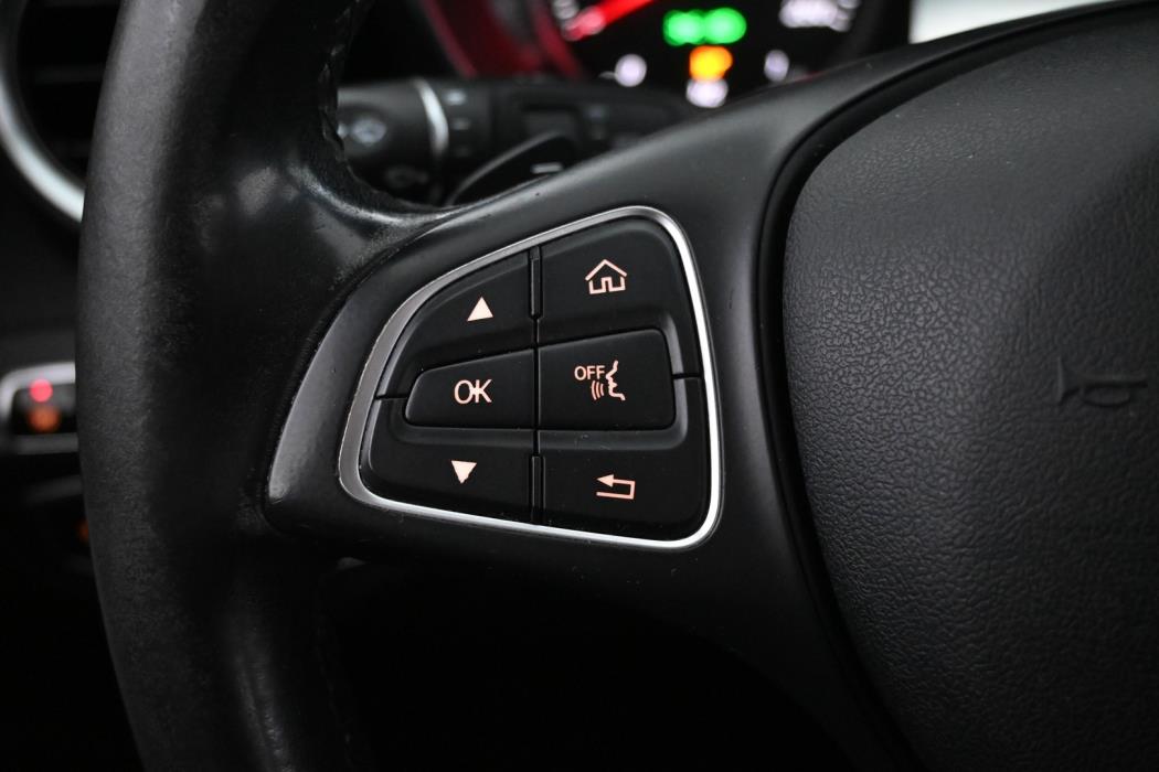 MERCEDES-BENZ C 2016