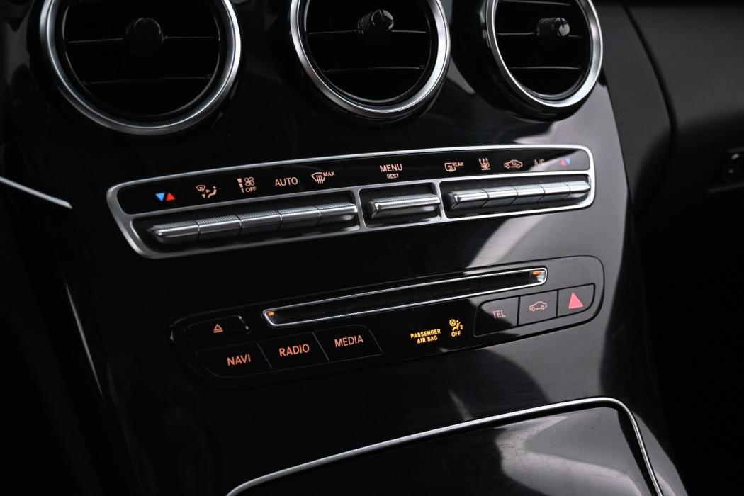 MERCEDES-BENZ C 2016