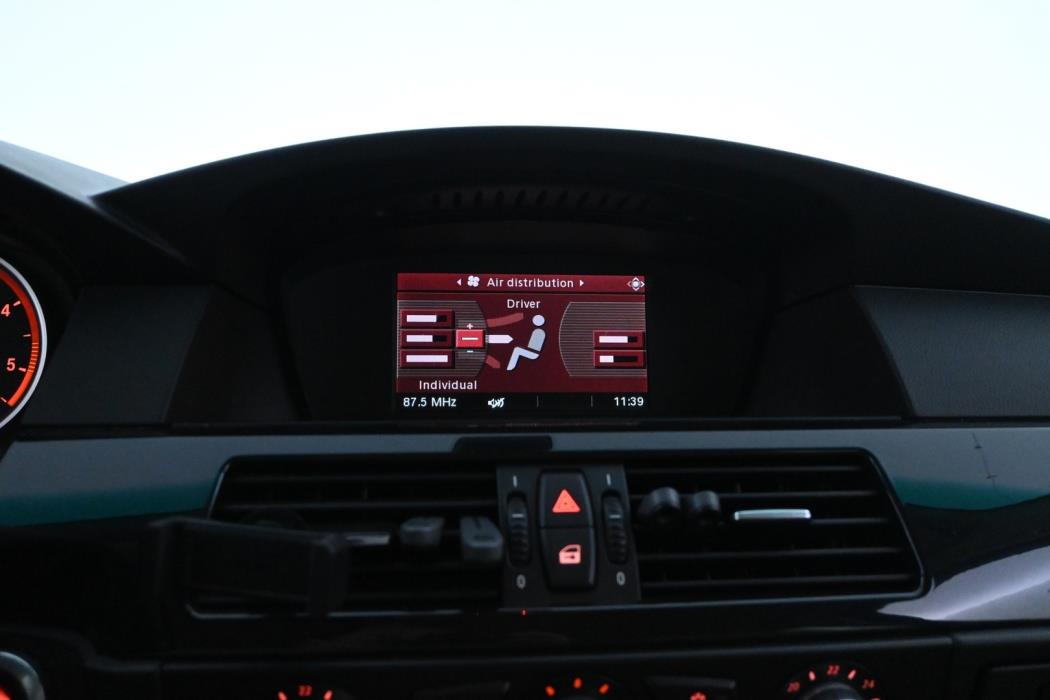 BMW 520 2008