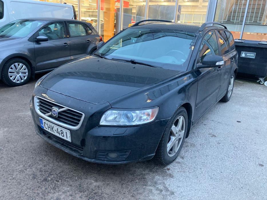 VOLVO V50 2010