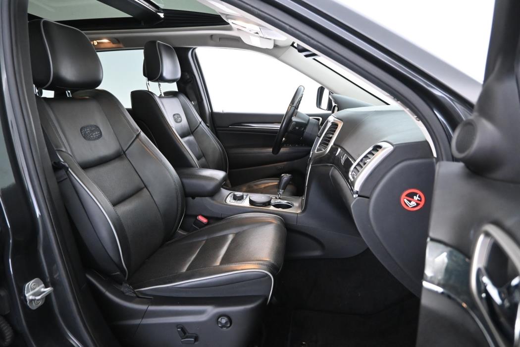 JEEP Grand Cherokee 2011