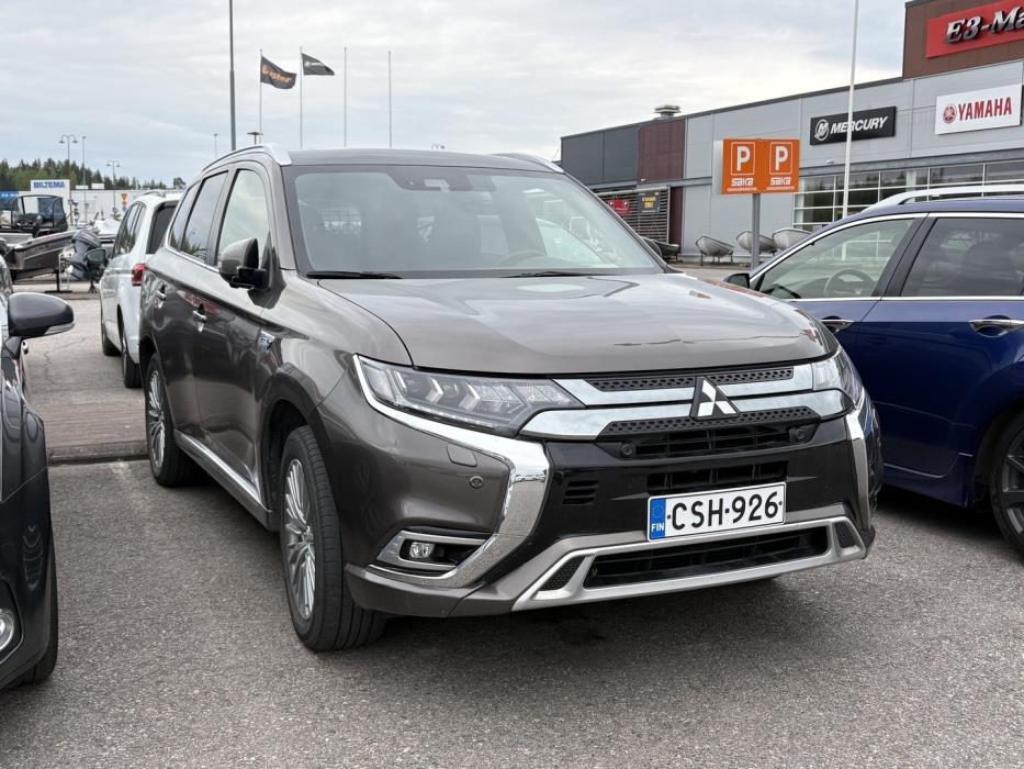 MITSUBISHI Outlander 2019