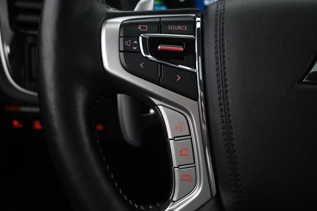 MITSUBISHI Outlander 2019