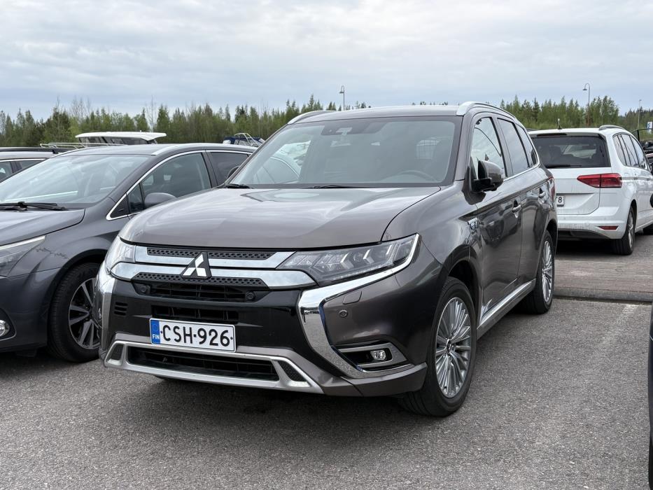 MITSUBISHI Outlander 2019