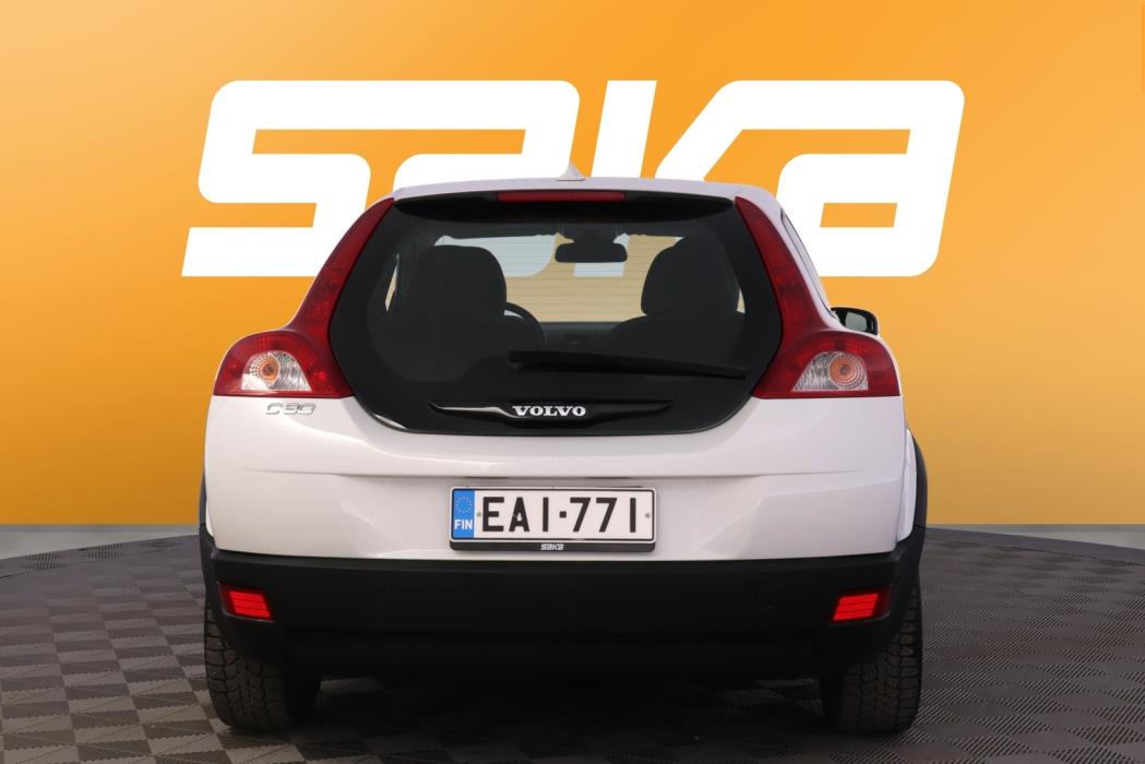 VOLVO C30 2008
