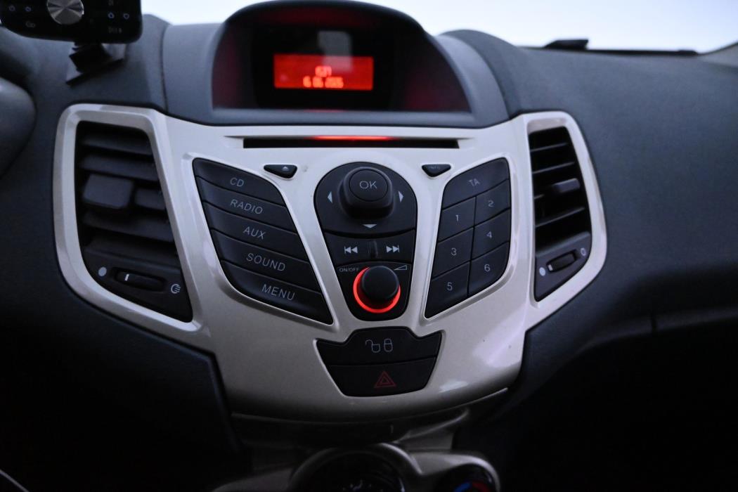 FORD Fiesta 2009