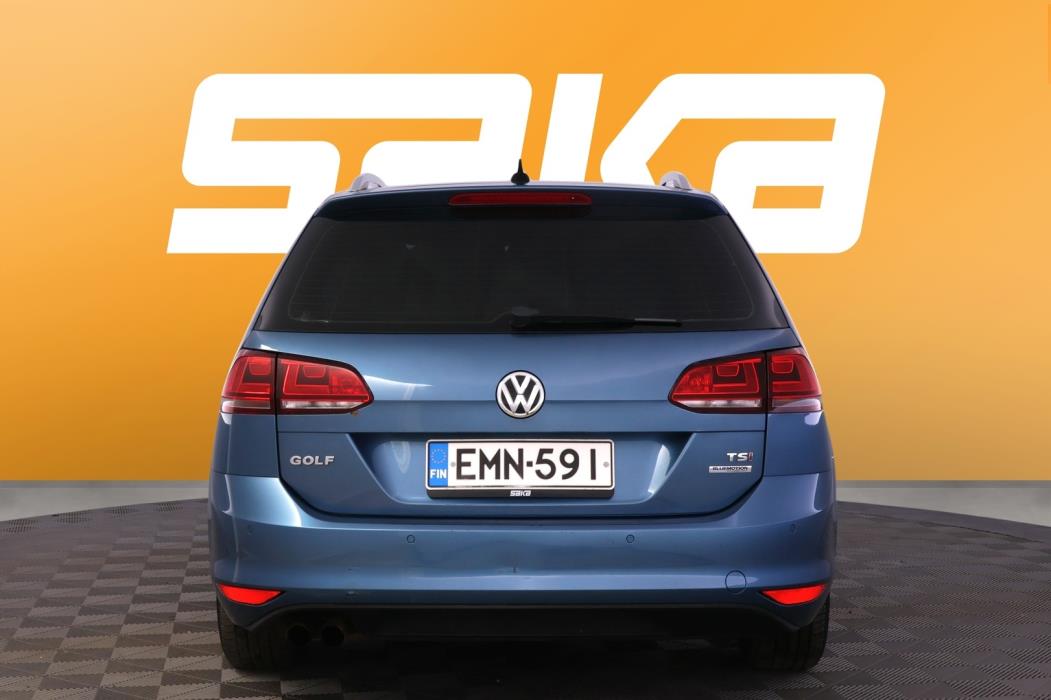 VOLKSWAGEN Golf 2014