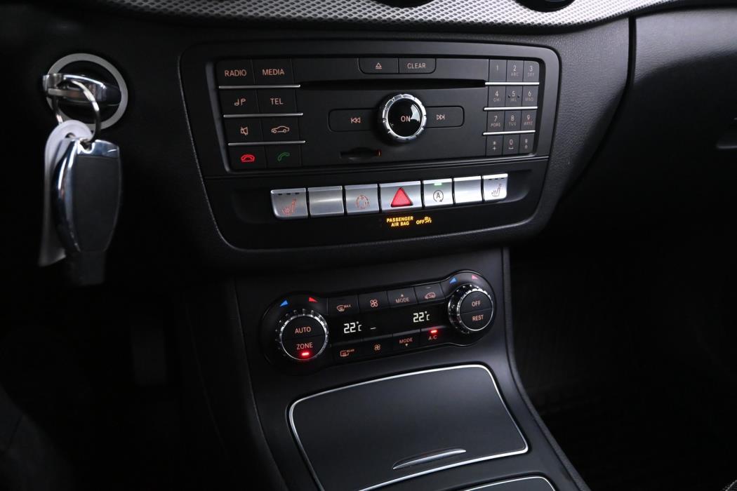 MERCEDES-BENZ B 2016