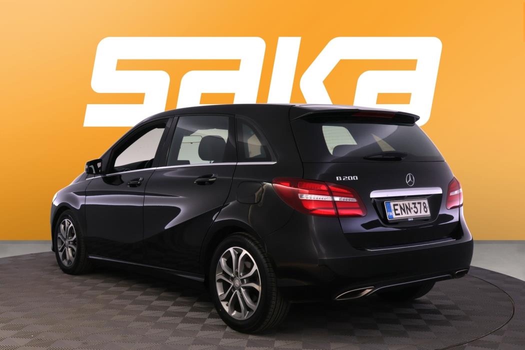 MERCEDES-BENZ B 2016