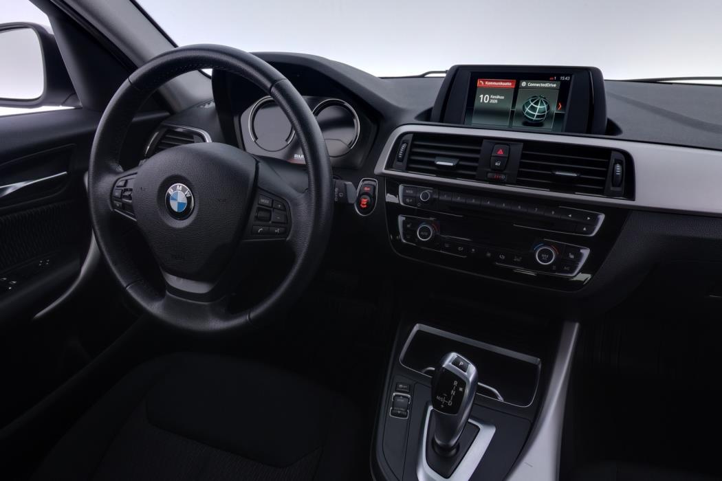 BMW 118 2018