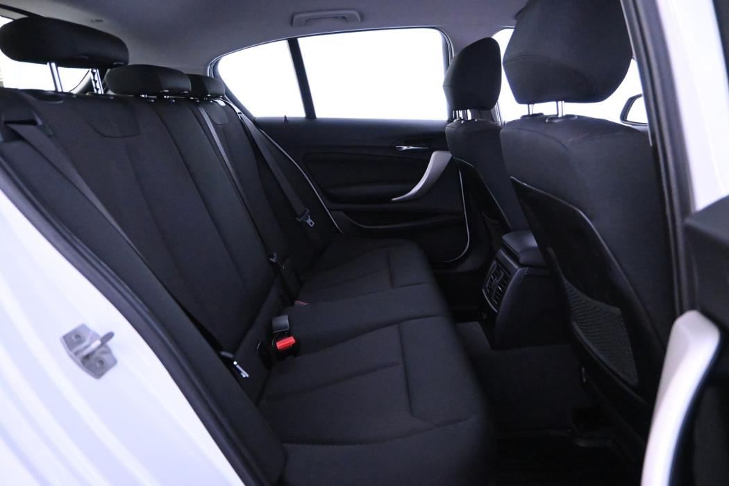 BMW 118 2018