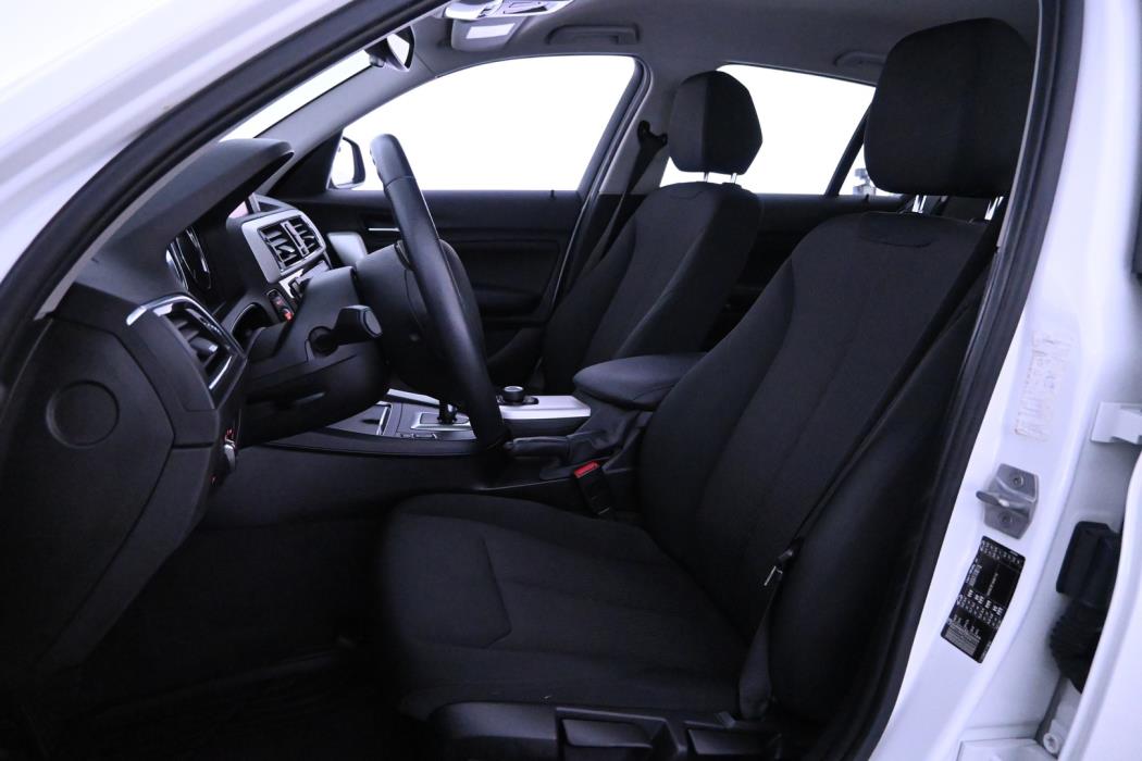 BMW 118 2018