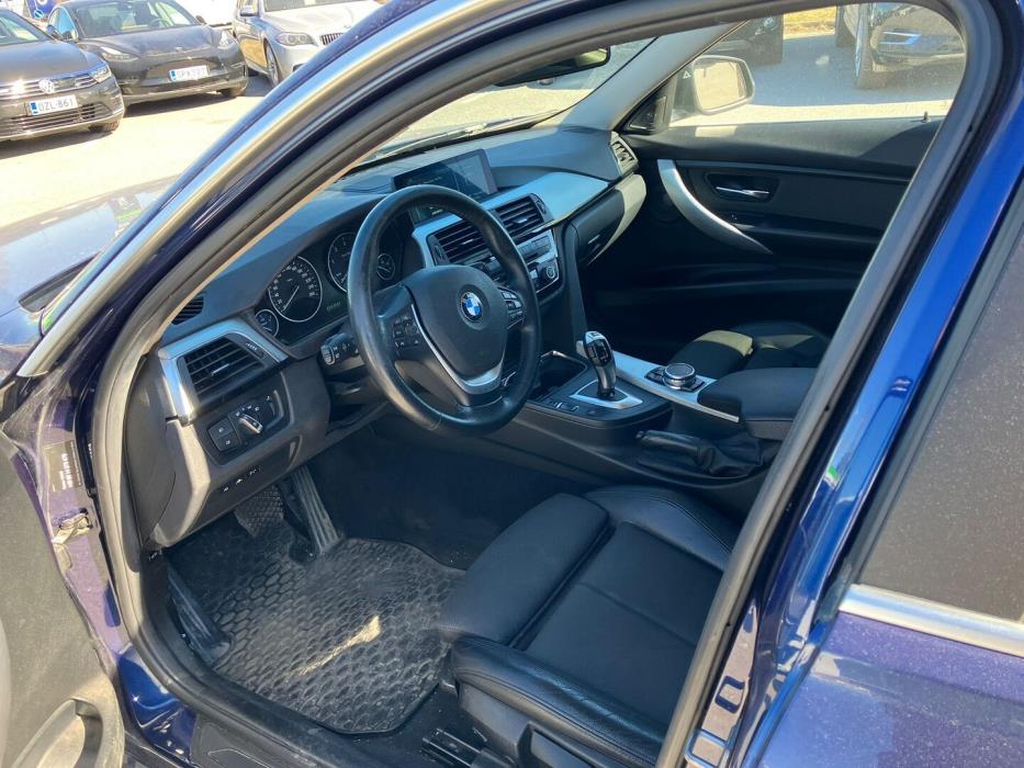 BMW 320 2016