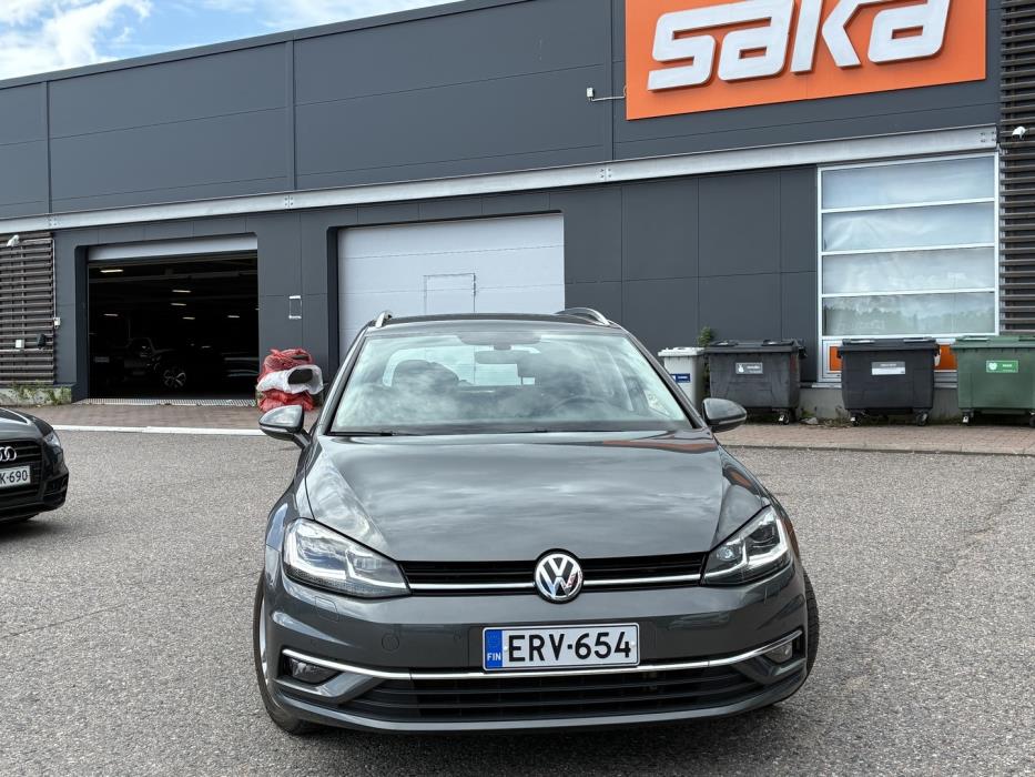 VOLKSWAGEN Golf 2020