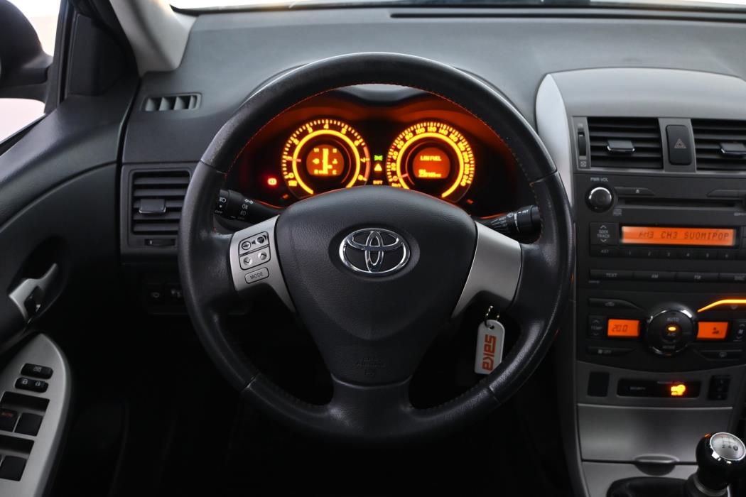TOYOTA Corolla 2009