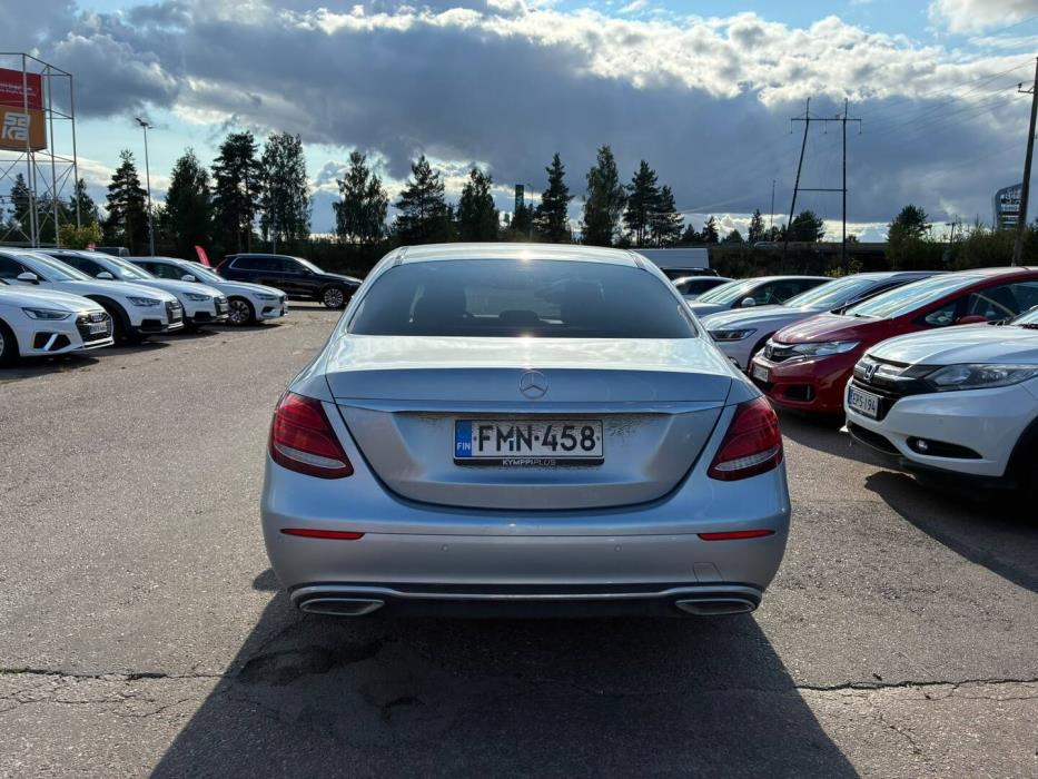 MERCEDES-BENZ E 2017