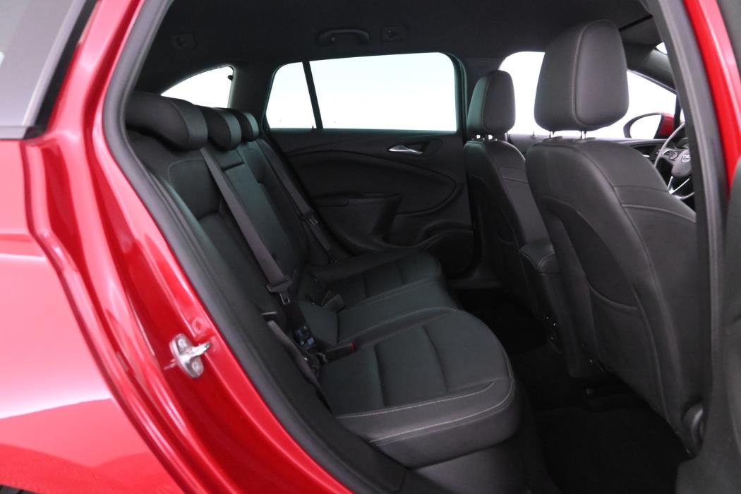 OPEL Astra 2020