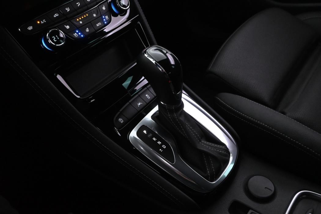 OPEL Astra 2020