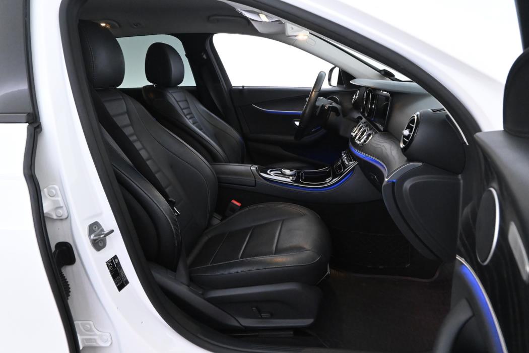 MERCEDES-BENZ E 2017