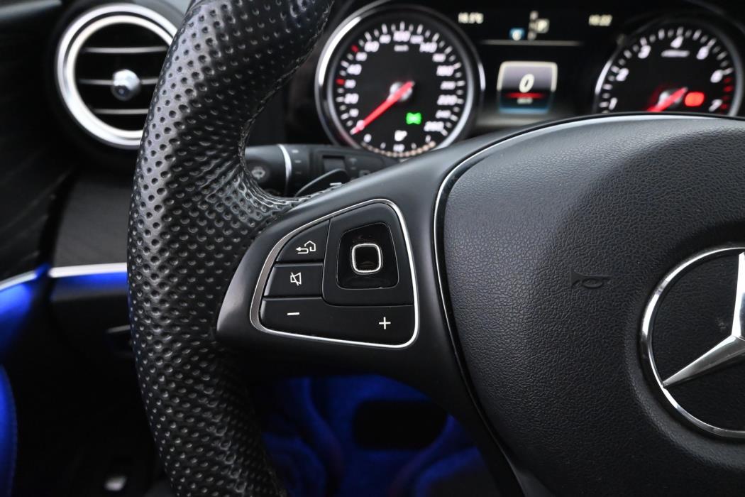 MERCEDES-BENZ E 2017