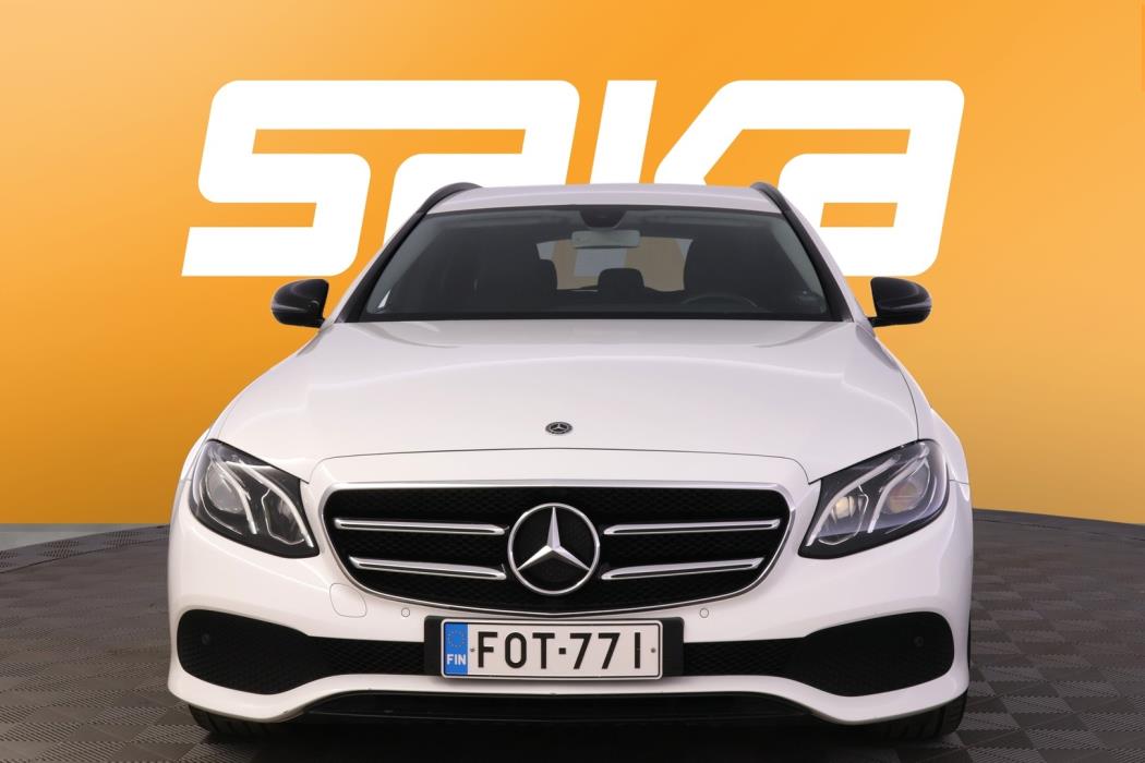 MERCEDES-BENZ E 2017