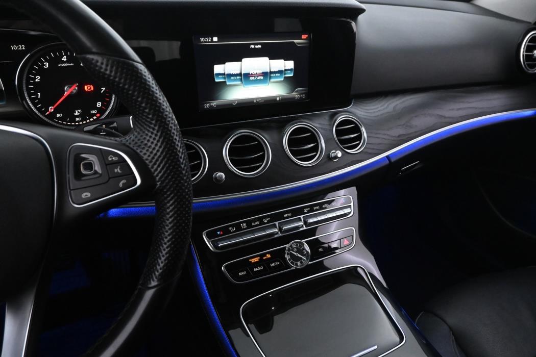 MERCEDES-BENZ E 2017