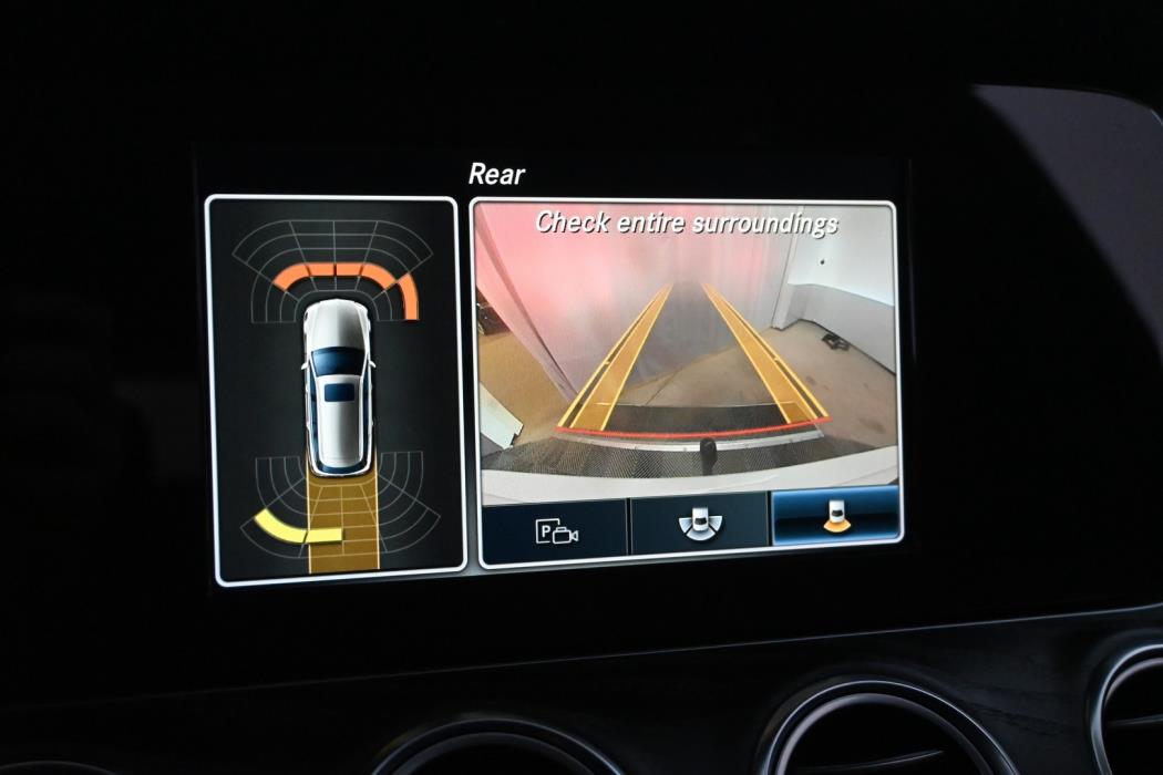 MERCEDES-BENZ E 2017