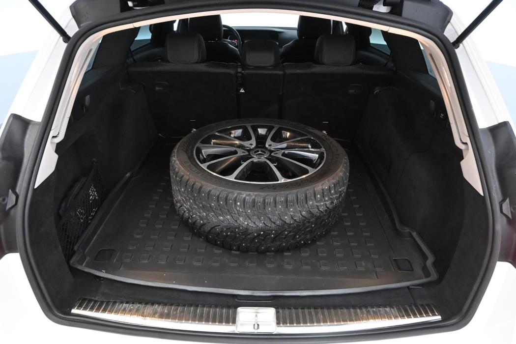 MERCEDES-BENZ E 2017