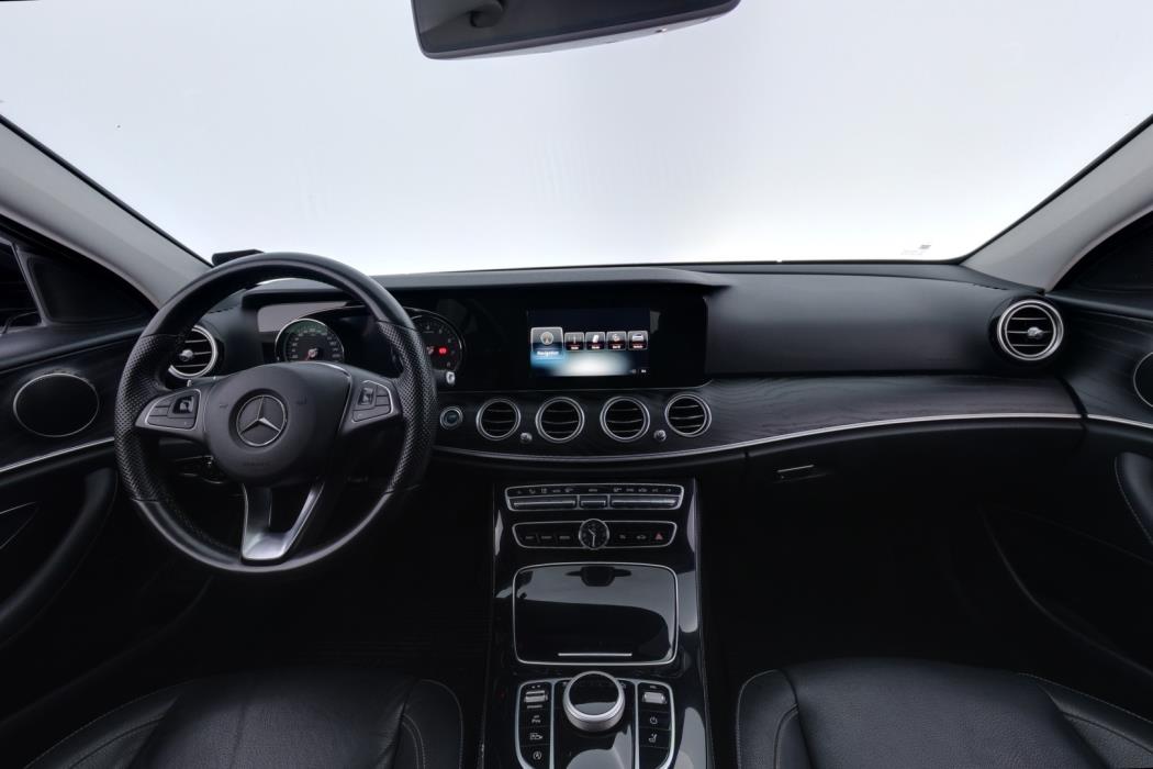 MERCEDES-BENZ E 2017