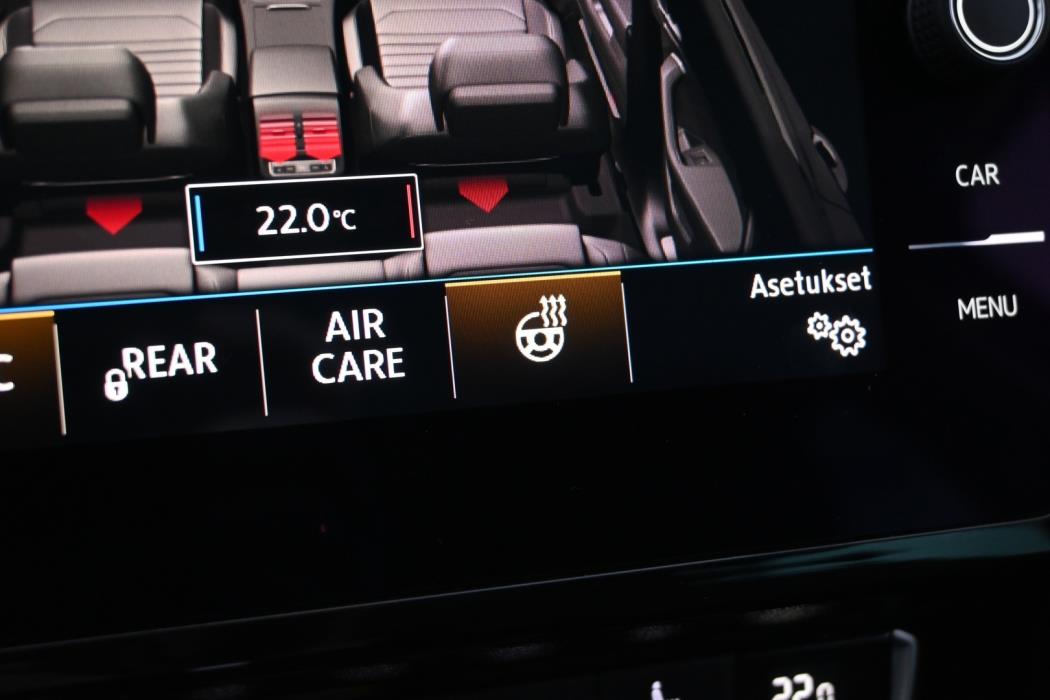 VOLKSWAGEN Passat 2018