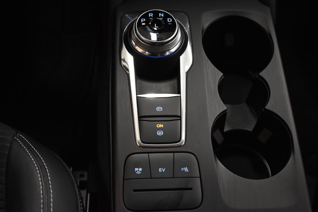 FORD Kuga 2020