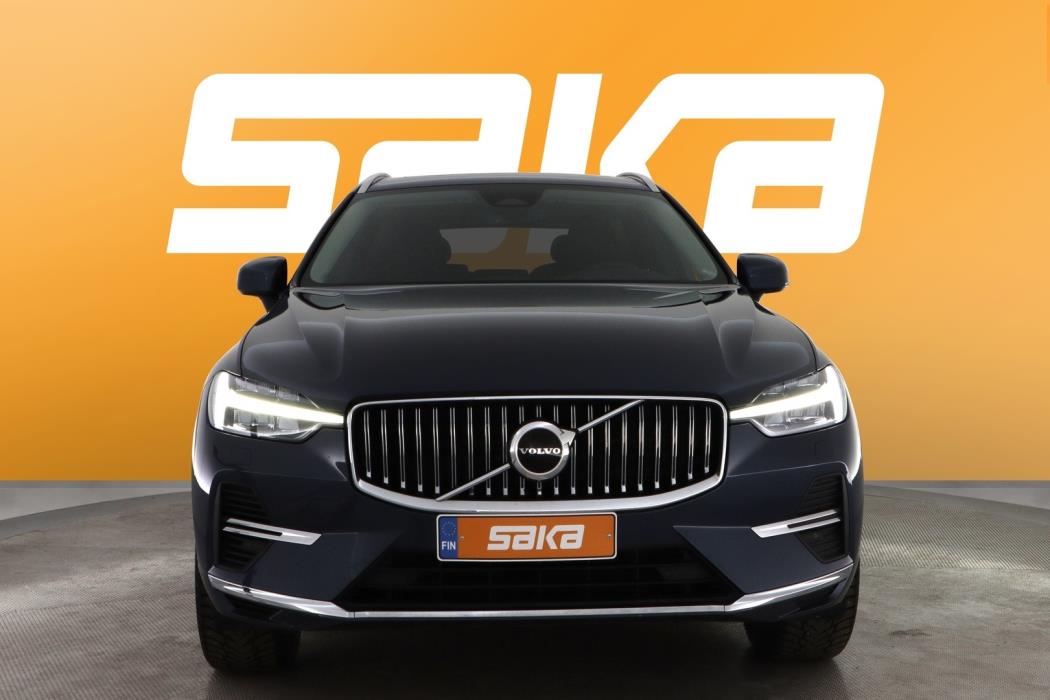 VOLVO XC60 2021