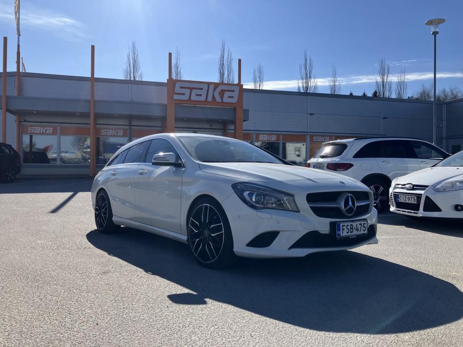 MERCEDES-BENZ CLA 2015