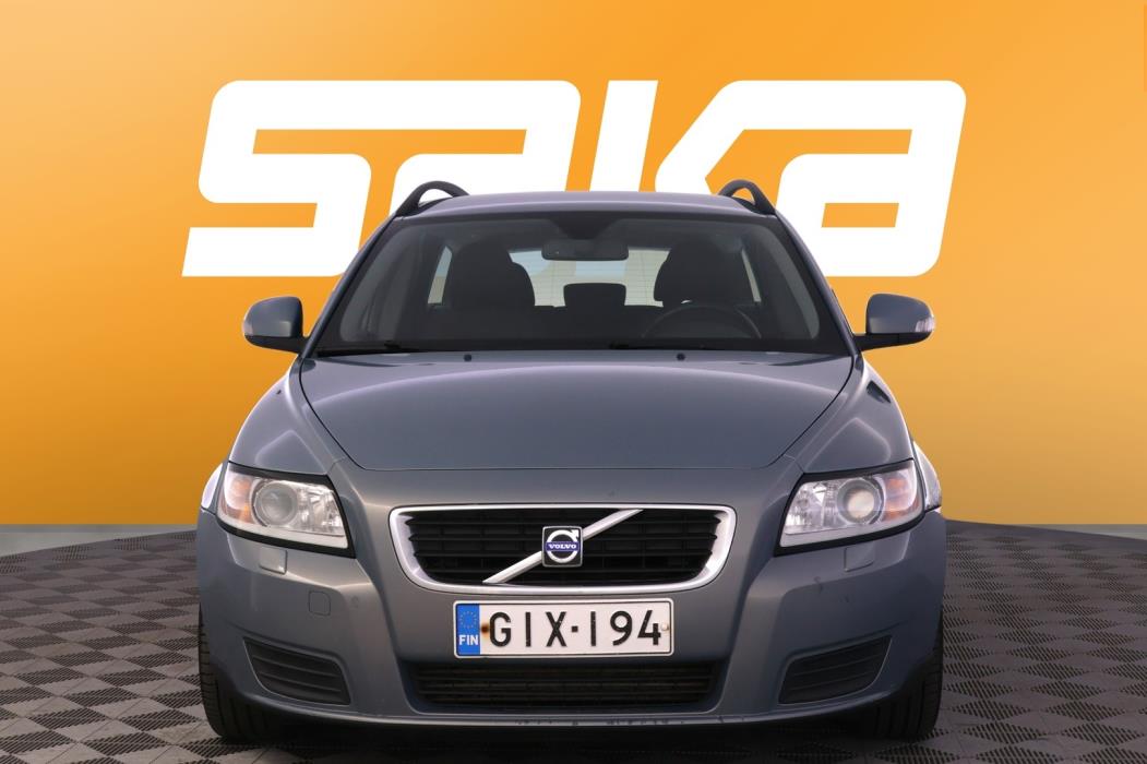 VOLVO V50 2010